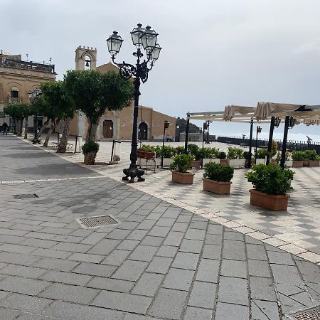 Panoramic Taormina Bay View公寓 外观 照片