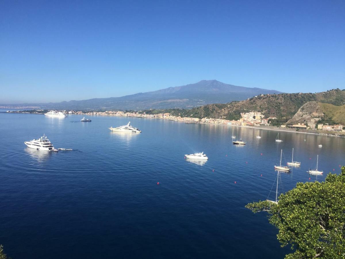 Panoramic Taormina Bay View公寓 外观 照片